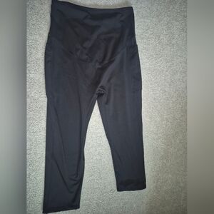 High-Waisted Black Maternity Leggings
